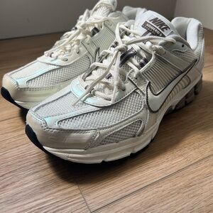 Nike Vomero 5 Cream and White Running Shoes.